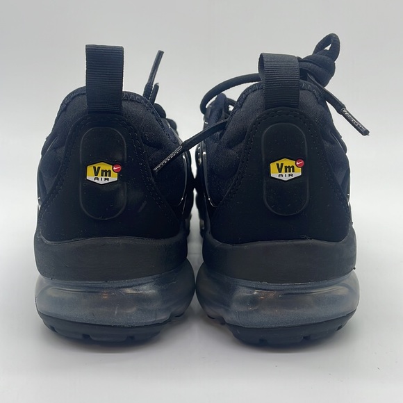 Nike Women’s Air Vapormax Plus DH1063-001 Black Running Sneaker USED Size 7.5 - Picture 4 of 12